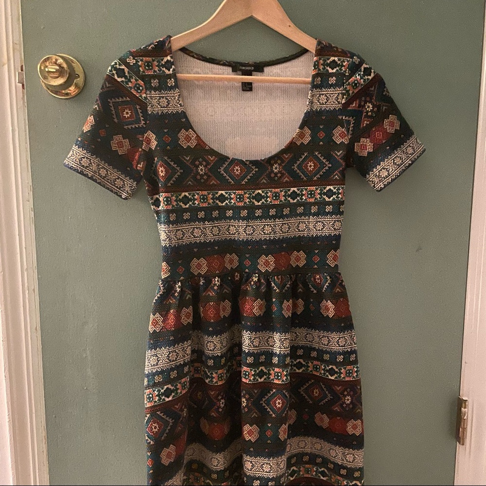 Printed Short Sleeve Dress